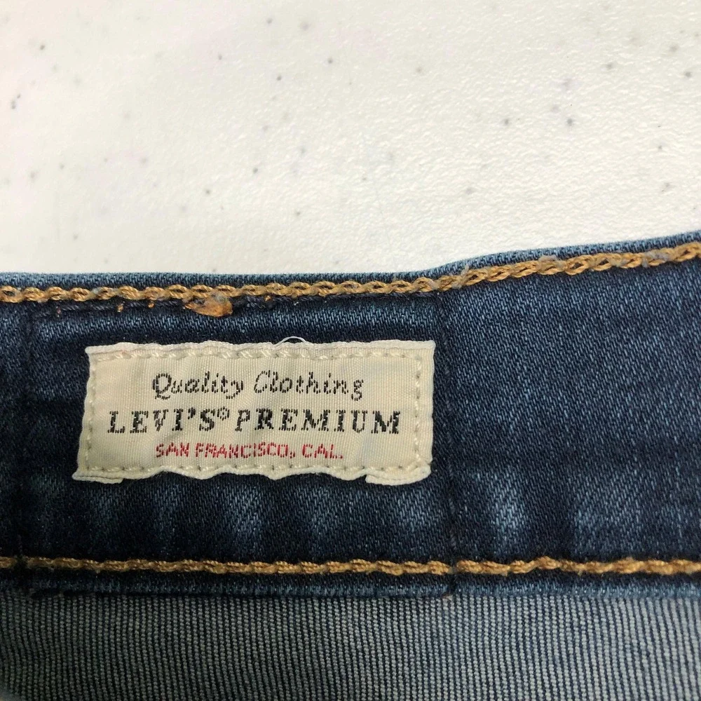 Levis 311 Shaping Skinny Jeans Womens 28 Blue Stretch Denim Premium Mid Rise Day - Picture 5 of 16